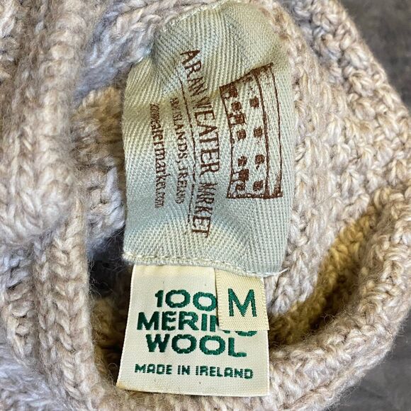 Chunky Irish Aran Sweater Market Hand Knit Women's Size Medium 100% Wool - Picture 9 of 9